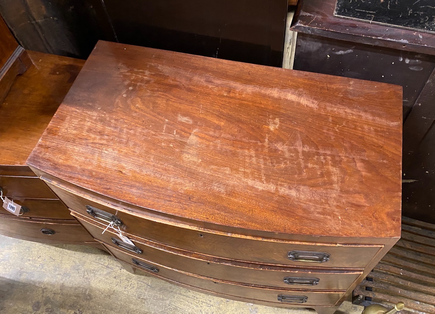 A Regency mahogany three drawer bow front chest, width 84cm, depth 47cm, height 87cm